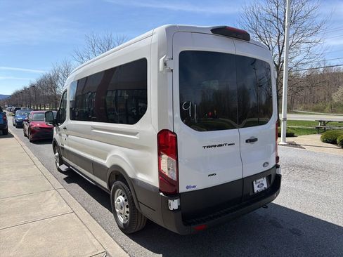 New 2026 Ford Transit 350 148 Medium Roof Wagon AWD image 5
