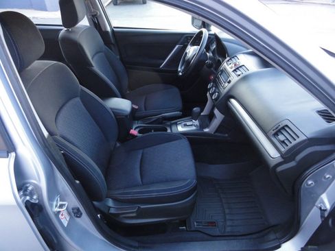 Used 2015 Subaru Forester 2.5i w/ Alloy Wheel Package AWD/4WD image 13