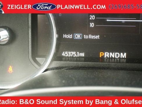 Used 2021 Ford Expedition Max Limited AWD/4WD image 3