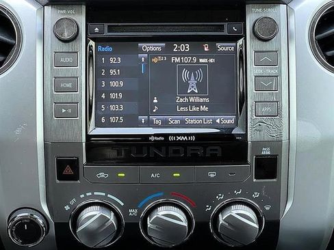 Used 2019 Toyota Tundra SR5 w/ SR5 Upgrade Package AWD/4WD image 29