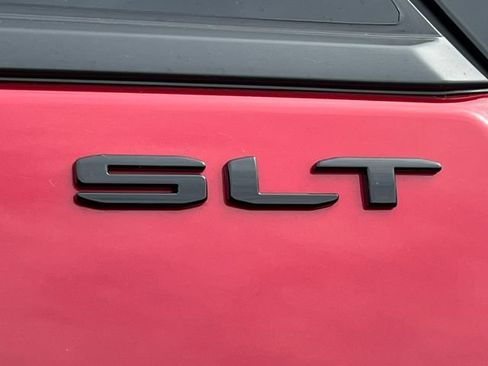 Used 2024 GMC Terrain SLT w/ Elevation Edition AWD/4WD image 10