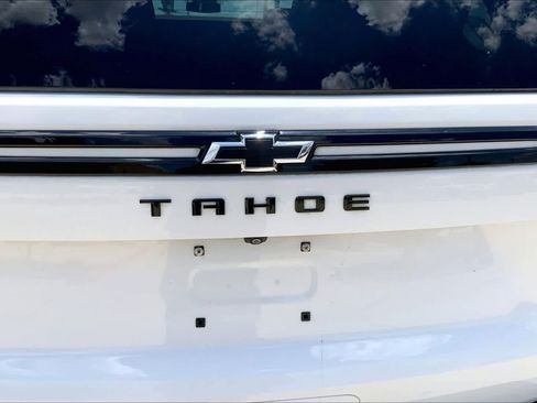 Used 2024 Chevrolet Tahoe Z71 AWD/4WD image 33