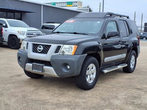 Used 2011 Nissan Xterra S w/ 4X2 Value Package image 2