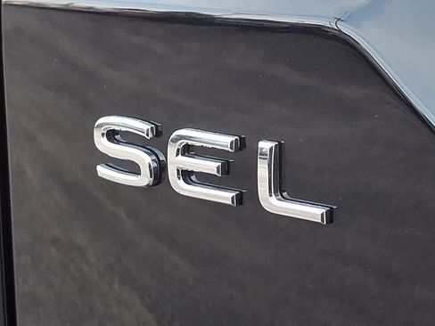 New 2026 Volkswagen Atlas SEL image 12