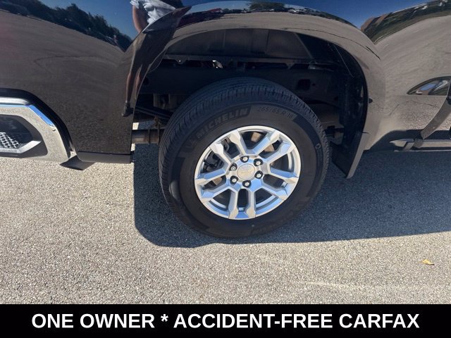 Used 2023 Chevrolet Silverado 1500 LT AWD/4WD image 39
