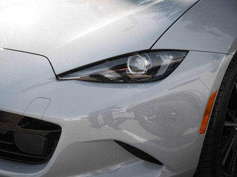 Certified 2025 MAZDA MX-5 Miata RF Grand Touring w/ Weather Package image 7