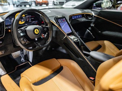 Used 2024 Ferrari Roma image 15