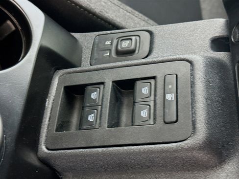 Used 2025 Ford Bronco Big Bend image 15