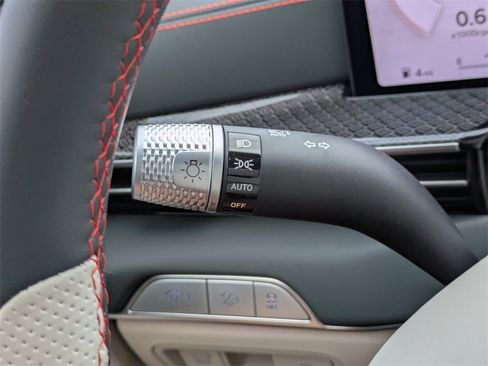 New 2025 Genesis GV80 3.5T e-SC image 32