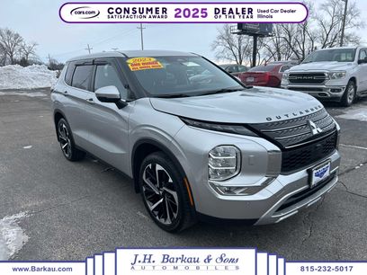 Used 2023 Mitsubishi Outlander SE