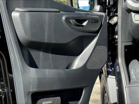 New 2025 Mercedes-Benz Sprinter 2500 image 14