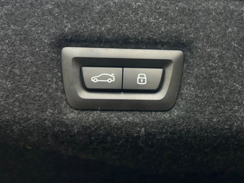 Used 2024 BMW i5 M60 w/ Premium Package image 47