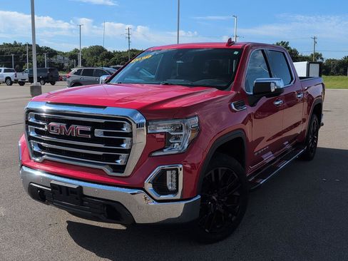 Used 2020 GMC Sierra 1500 SLT w/ SLT Premium Plus Package AWD/4WD image 11