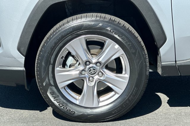 Certified 2023 Toyota RAV4 XLE w/ Convenience Package FWD image 31