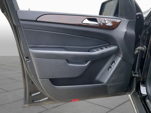 Used 2019 Mercedes-Benz GLS 450 4MATIC image 21