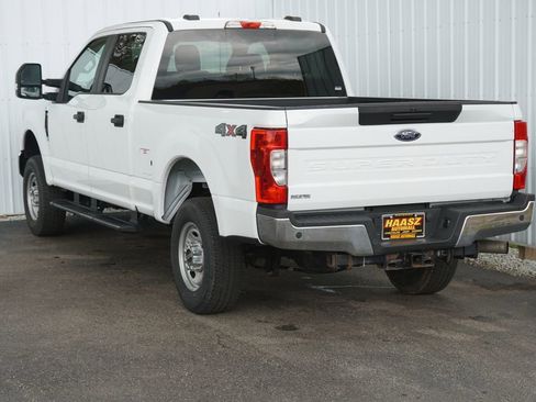 Used 2022 Ford F250 XL w/ Power Equipment Group AWD/4WD image 4