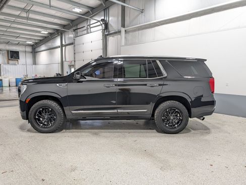 Used 2022 GMC Yukon SLT image 6