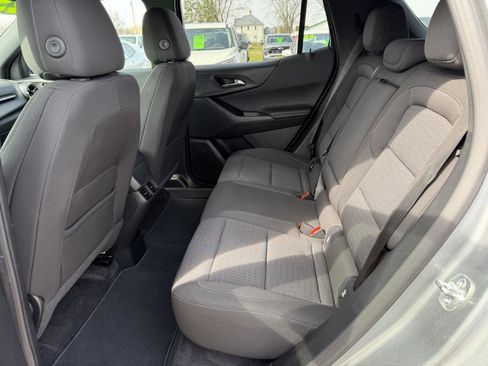 Used 2025 Chevrolet Equinox LT w/ Safety and Technology Package image 23