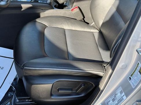 Used 2025 MAZDA CX-5 AWD 2.5 S w/ Select Package image 18