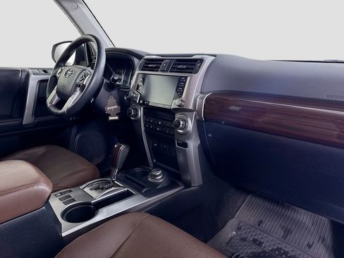 Used 2022 Toyota 4Runner Limited image 31