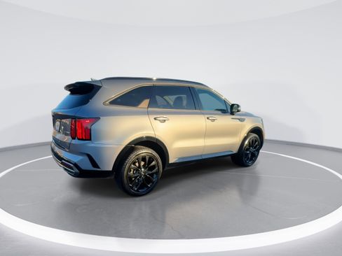 Used 2021 Kia Sorento SX image 8