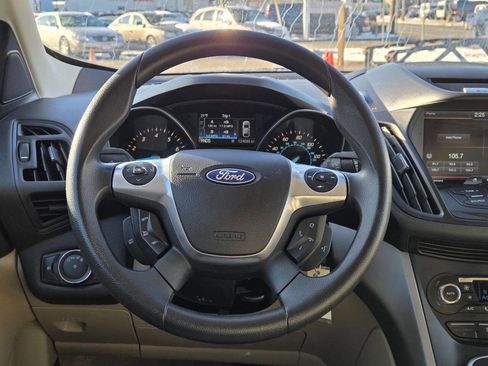 Used 2014 Ford Escape SE w/ Equipment Group 201A image 20