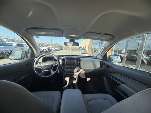 Used 2020 Chevrolet Colorado W/T w/ WT Convenience Package image 16