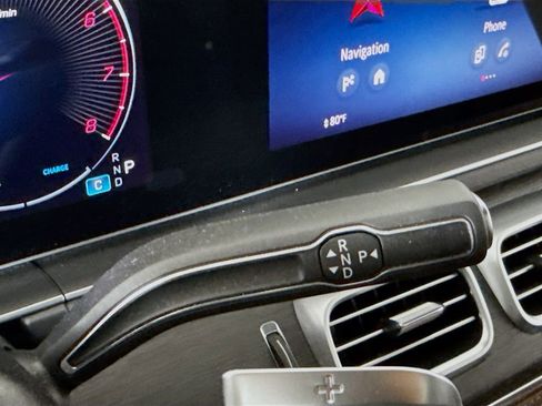 Used 2024 Mercedes-Benz GLE 350 4MATIC image 17