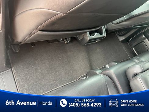 Used 2025 Honda Odyssey Sport-L image 24