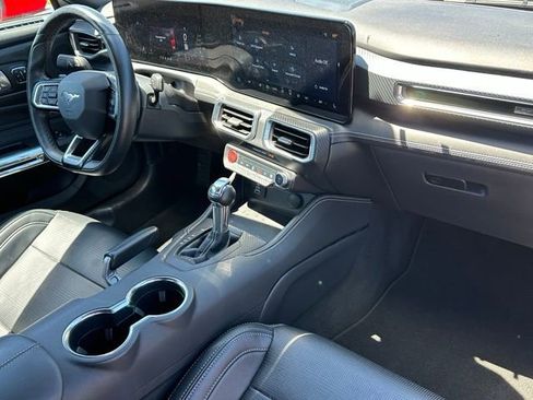 Used 2025 Ford Mustang GT Premium w/ GT Performance Package RWD image 10