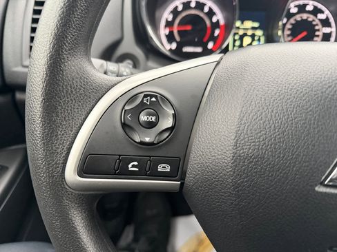 Used 2024 Mitsubishi Outlander Sport ES image 22