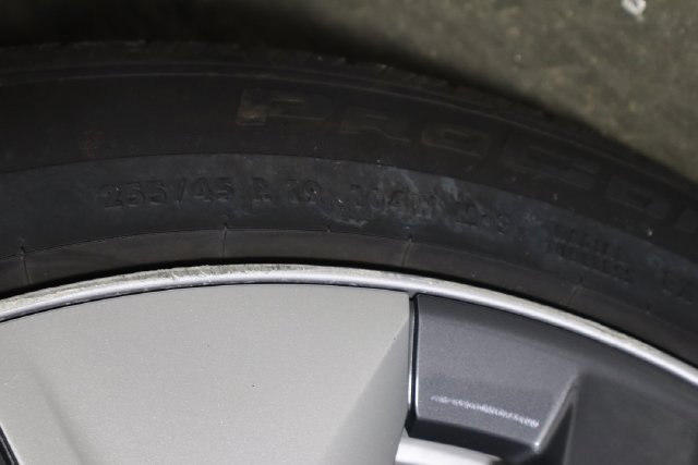Used 2023 Tesla Model Y 2WD image 43