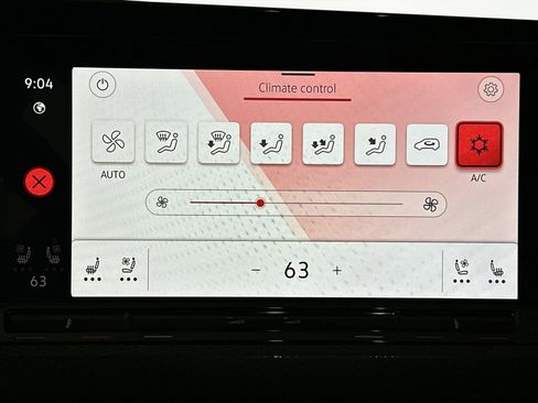 Used 2024 Volkswagen GTI SE image 18