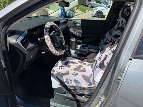 Used 2024 Buick Encore GX Sport Touring image 6