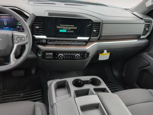 New 2026 Chevrolet Silverado 1500 LT AWD/4WD image 11