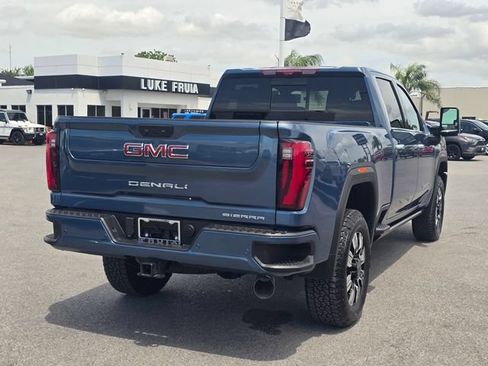 Used 2026 GMC Sierra 2500 Denali w/ Denali Reserve Package AWD/4WD image 5