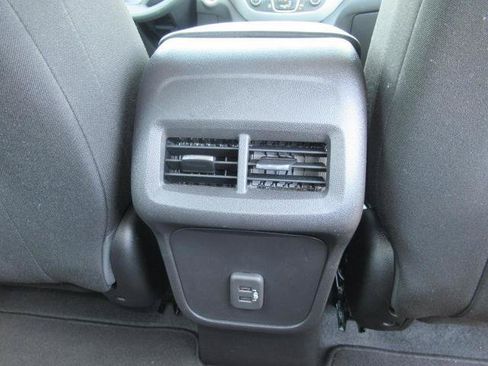 Used 2024 Chevrolet Equinox LS w/ Driver Confidence II Package FWD image 31