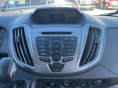 Used 2018 Ford Transit 350 XLT image 12