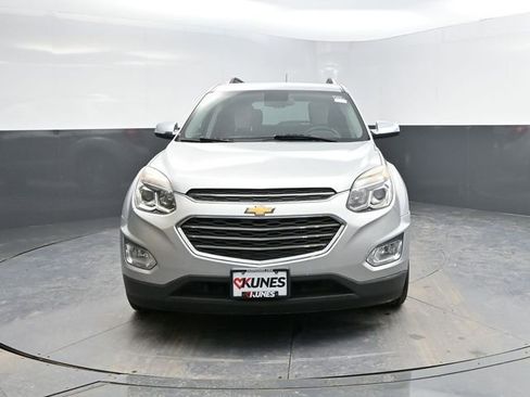 Used 2017 Chevrolet Equinox Premier w/ Enhanced Convenience Package image 4