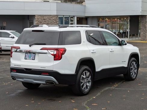 Used 2023 GMC Acadia SLT w/ Technology Package image 5