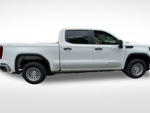 Used 2023 GMC Sierra 1500 Pro w/ Convenience Package image 9
