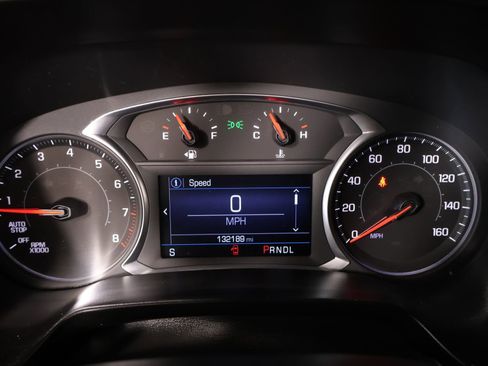 Used 2021 Chevrolet Blazer LT FWD image 4