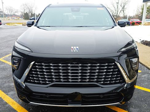 New 2026 Buick Enclave Avenir w/ Super Cruise Package image 2