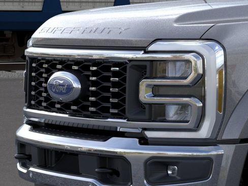 New 2026 Ford F450 Lariat AWD/4WD image 17
