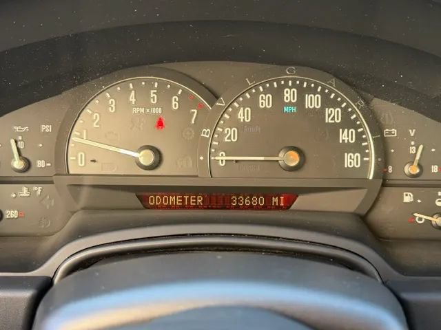 Used 2007 Cadillac XLR RWD image 38