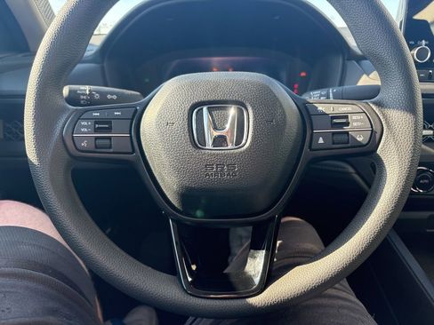 Used 2025 Honda Accord SE image 9