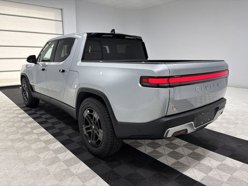 Used 2023 Rivian R1T Adventure image 3