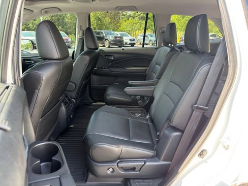 Used 2022 Honda Pilot Touring image 26