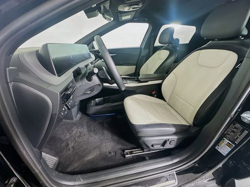 Used 2023 Kia EV6 GT-Line w/ GT-Line White Seat Package AWD/4WD image 13