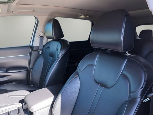 Used 2025 Kia Sorento X-Line EX image 12